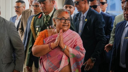 Sushila Karki, aleasă de Gen Z pe Discord, a făcut închisoare după ce a luptat împreună cu soțul său să doboare monarhia din Nepal