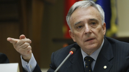 Mugur Isărescu, demis de George Simion? Reacția BNR: România ar înceta să mai existe