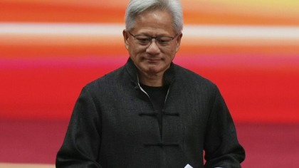 Jensen Huang, CEO-ul Nvidia: Următorul val este AI-ul fizic, iar roboții inteligenți vor alimenta fabricile viitorului