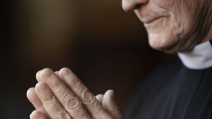 Un pastor din SUA acuzat de abuz sexual asupra unor copii ai străzii din București. Abuzurile ar fi durat opt ani, perioada în care americanul făcea misionariat în România