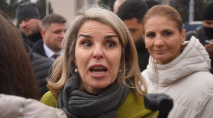 Cristela Geogrescu, supărată pe fanii soțului: Nu veniți neanunțați, să cântați în fața porții, să bateți în gard şi să strigaţi