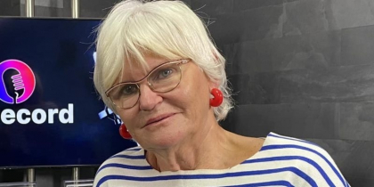 Monica Tatoiu, despre cum a reușit să-și mențină tenul tânăr. „Am comandat-o de pe net. Își merită toți banii”
