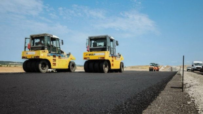 Autostrada Sibiu – Pitești, care va traversa Munții Carpați, costă 5,5 miliarde de euro. A fost semnat primul contract de finanțare