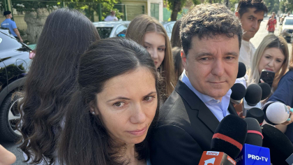 Partenera de viață a lui Nicușor Dan intervine în dezbaterea prezidențială