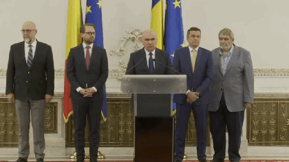 Acordul politic pentru formarea coaliţiei de guvernare a fost semnat: prevede rotativa la funcția de prim-ministru