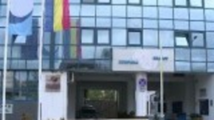 Percheziţii la Compania de Apă Braşov, într-un dosar de mită. Un manager avea salariul 40.000 lei net