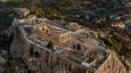 Canicula de 42 de grade închide Acropola din Atena. Ministerul Culturii a decis închiderea sitului „pentru siguranța angajaților și a vizitatorilor”La 42 de grade