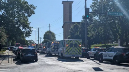 Tragedie în Minneapolis: Doi copii uciși și peste zece răniți în urma unui atac armat dintr-o școală catolică