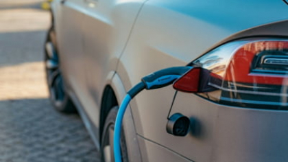 Panică pe piața auto. Noi mărci importante își pun pe pauză lansările din cauza cererii din ce în ce mai scăzute