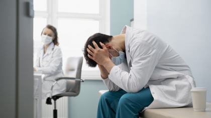 Dosar medical electronic și spitale smart într-un sistem subfinanțat: Reforma sanitară a lui Nicușor Dan, între ideal și realitate