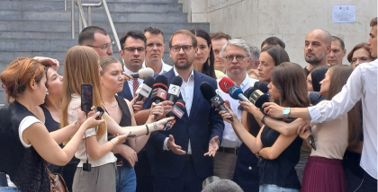 USR se spală pe mâini de Lasconi