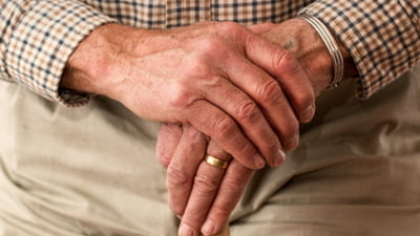 Care sunt pensionarii care vor plăti contribuția la sănătate. Ce alte tăieri se pregătesc