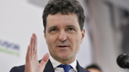 Nicuşor Dan merge duminică în Polonia, ca să-l sprijine pe primarul Varşoviei la prezidenţiale