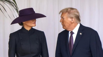 Stiliștii încearcă să decodifice mesajul pălăriei Melaniei Trump: un mesaj sau un omagiu pentru idolul ei, Jackie Kennedy?