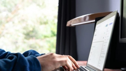 Compararea MacBook și laptopurilor pe Windows: ce să alegi în 2025