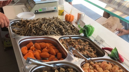 Controale masive ale ANSVSA în industria alimentară: peste 5 tone de produse confiscate