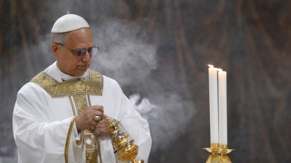 Papa Leon al XIV-lea, primul papă american din istorie, a oficiat prima sa slujbă. Avertismentul Suveranului Pontif: „Credința este considerată absurdă în lumea de azi”