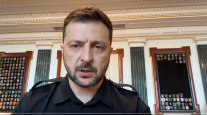 Volodimir Zelenski anunţă că Ucraina primeşte din nou armament din SUA
