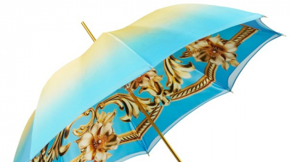 Această umbrelă costă 1.345.000$! A fost realizată din aur