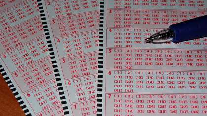„Am visat că dau lovitura…” Ce a pățit un bărbat după ce, cu o noapte înainte, a visat că a câștigat la loto