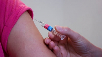Vaccinarea copiilor, amenințată de tăieri ale ajutorului financiar internațional. Avertismentul ONU