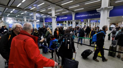 Trenurile Eurostar au întârzieri uriașe după ce 600 de metri de cabluri au fost furate în Franța, pe linia de mare viteză