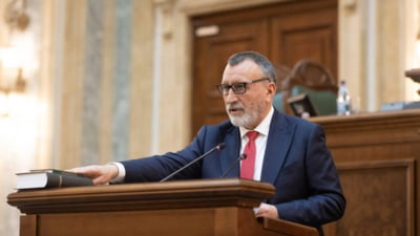 PSD amenință cu ieșirea de la guvernare: „Trebuie să decidem urgent. Nu vom accepta ca viața oamenilor să fie sacrificată pentru un plan contabil rece și nedrept!”