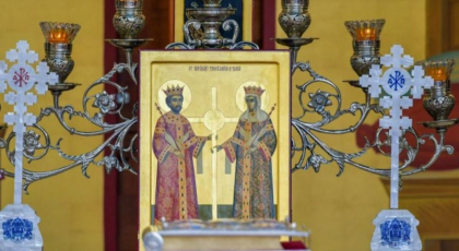 Cea mai puternică rugăciune către Sfinții Constantin și Elena. Rostește aceste cuvinte azi, 21 mai 2025, și vei scăpa de necazuri!