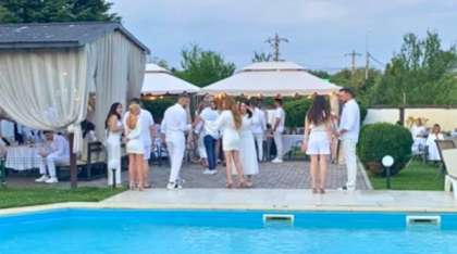 Cum să organizezi o petrecere memorabilă la piscină într-o vilă exclusivistă din București – Ghid complet