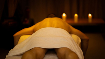 Rețea de prostituție mascată într-un salon de masaj din Suceava. 17 tinere au fost exploatate sexual