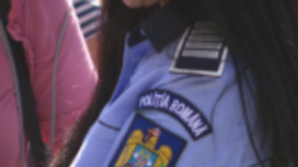 Un bărbat de 45 de ani a plătit o minoră pentru a o atinge în zonele intime. Agresorul a fost arestat