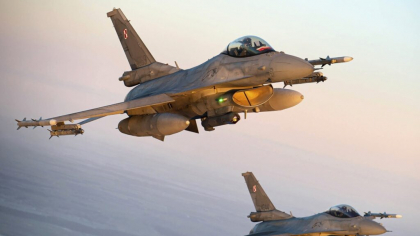 Polonia mobilizează avioane după ce Rusia lansează atacuri asupra Ucrainei