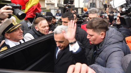 Care era planul secret al lui Georgescu: Grup paramilitar cu 65 de explozive și pistoale, oprit la București