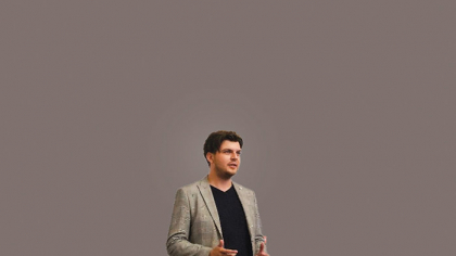 ZF IT Generation. Denis Sandu, cofondator ShareAI: Creăm un „Airbnb pentru dispozitive“ ca alternativă europeană la giganţii AI. Plătim comunităţii 70% din încasări