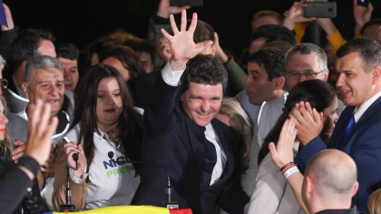 Românii au mai multă încredere în Nicușor Dan decât au avut în Traian Băsescu, în primul mandat. Sociolog: „Are 71% în acest moment”