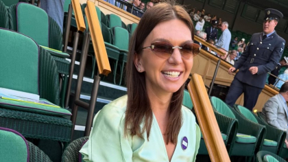 Simona Halep, impecabilă la Wimbledon într-o creație a unei vedete internaționale. Cât a plătit pentru rochia elegantă