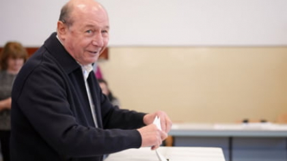 Băsescu dezvăluie culisele discuției de 20 de minute cu Călin Georgescu, de când își dorea să fie premier. „Dacă Ciolacu intra în turul doi, alegerile nu se anulau”