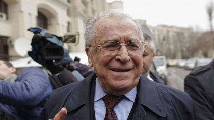Ion Iliescu, internat în continuare la Terapie Intensivă: este conștient și stabil, dar necesită oxigen