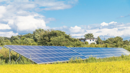 Solar vs. solar: cum au ajuns producătorii de energie solară să se canibalizeze şi de ce prosumatorii pun umărul la acest fenomen vizibil şi în România? „Canibalizarea solară, o problemă continentală“