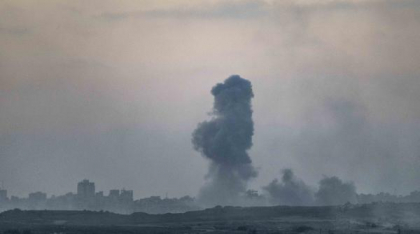 Bombardamente masive în Gaza. Israelul atacă cu artileria, avioane și drone. Hamas, acuzat că folosește ostaticii ca scuturi umane