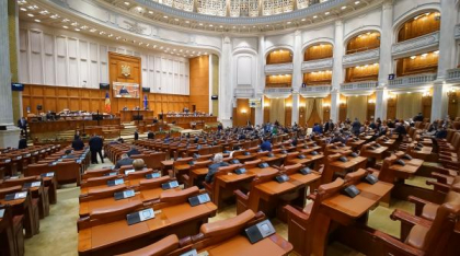 Astăzi va fi ales noul președinte al Camerei. Pe ordinea de zi este și desemnarea unui judecător CCR