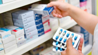 Guvernul lovește din nou în cei mai vulnerabili: peste 10 milioane de români vor plăti mai mult pentru medicamentele necesare