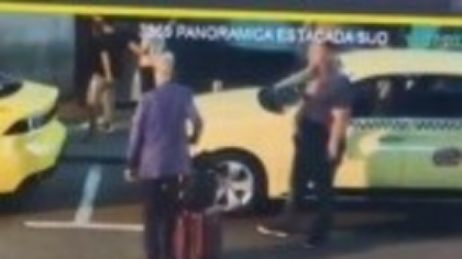 Dacian Cioloș a fost refuzat de un taximetrist pe Aeroportul Otopeni. Șoferul a fost amendat