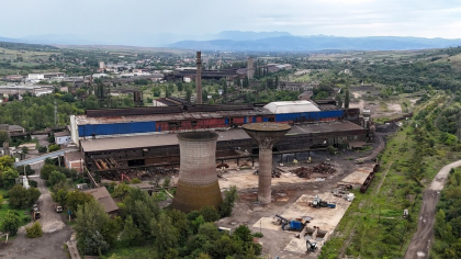Județul care a pierdut 100.000 de locuri de muncă în industria grea primește ultima lovitură: combinatul, închis definitiv