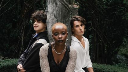 INTERVIU Actorii din „Wednesday“, despre cum diferențele și fragilitatea devin superputeri în filmele lui Tim Burton. „Unii dintre cei mai tari oameni sunt lupi singuratici“