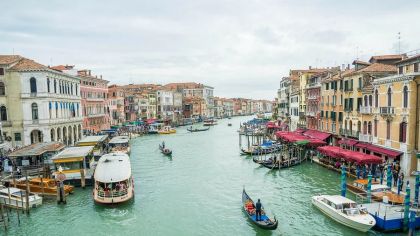 Italia, tot mai scumpă pentru turiști: noi taxe și restricții în marile orașe. Cât costă doar să intri în Veneția