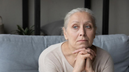 Au fost descoperite cauzele pentru care femeile sunt mai predispuse la Alzheimer decât bărbații. Ce spun specialiștii despre riscuri și prevenție