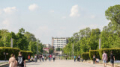 Vremea azi, 9 mai. Maxime de 23 de grade în sud, cu frig și ploi în nordul țării. La munte ar putea să ningă