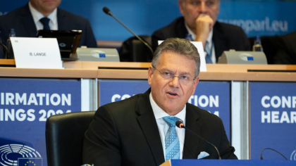 Uniunea Europeană prezintă o listă de posibile măsuri în valoare de 72 de miliarde de euro, dacă SUA aplică taxe de 30%