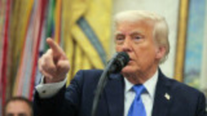 Apple îl sfidează pe Donald Trump. Țara pe care a ales-o în ciuda presiunilor președintelui de a-și muta producția în SUA